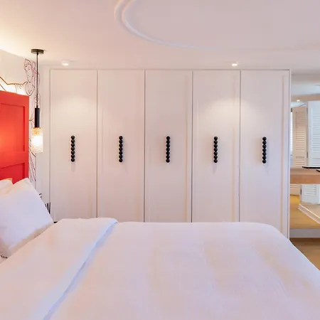 Agora Suites-2